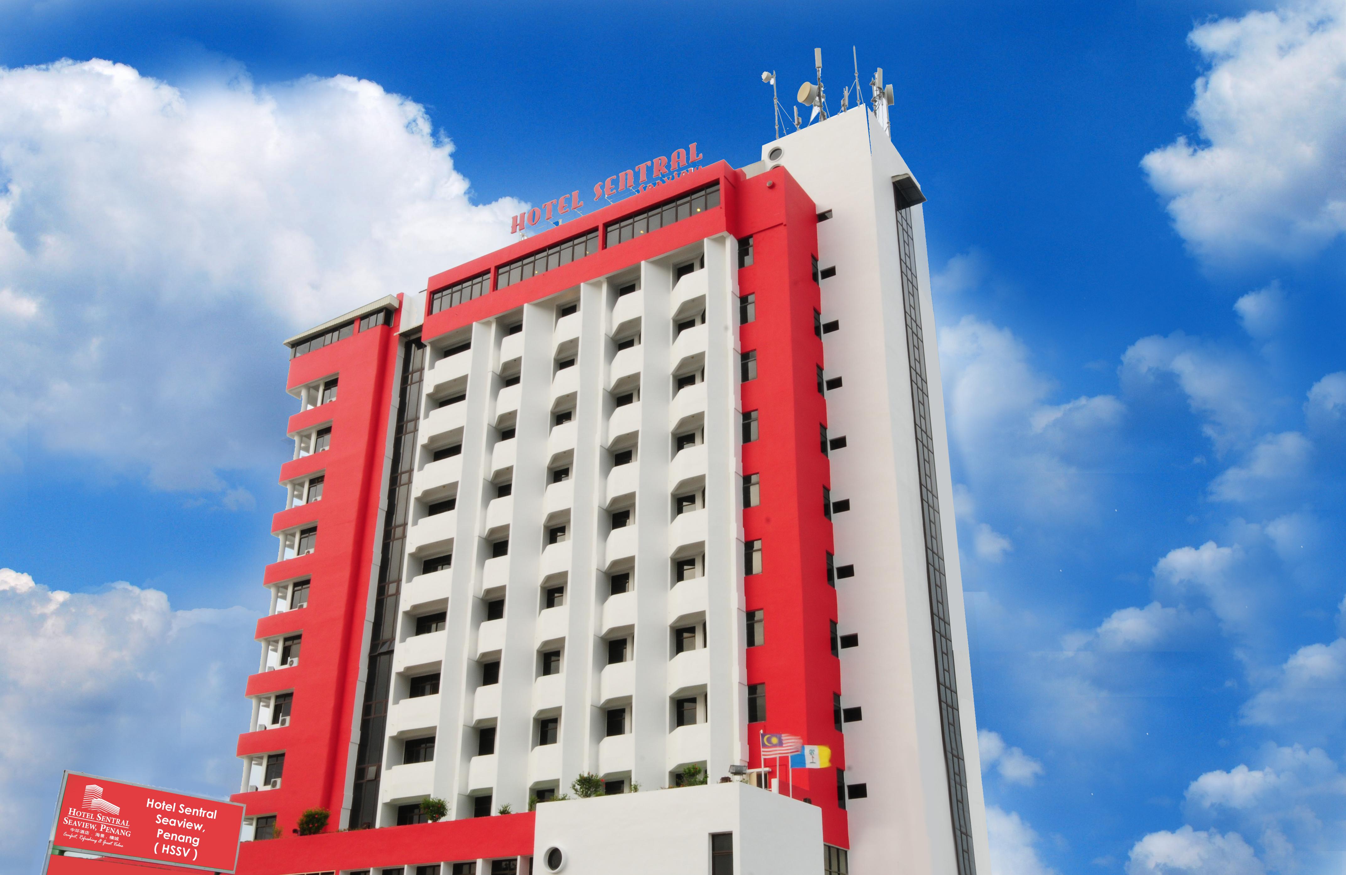 Hotel Sentral Seaview @ ​Beachfront Tandzsung Bungah Kültér fotó